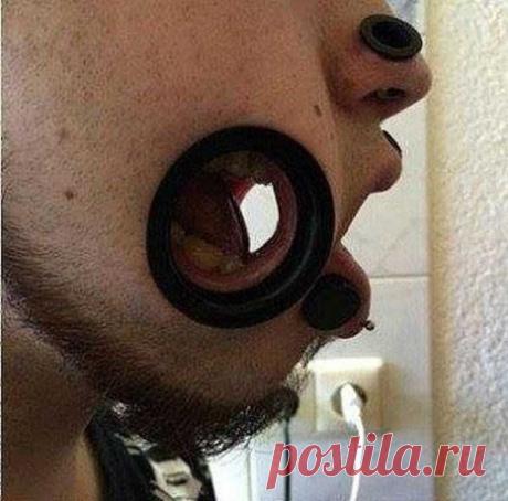 (+1) тема - Дырявые щеки или модификации тела зашли слишком далеко))) (ФОТО) | САМЫЙ СОК!