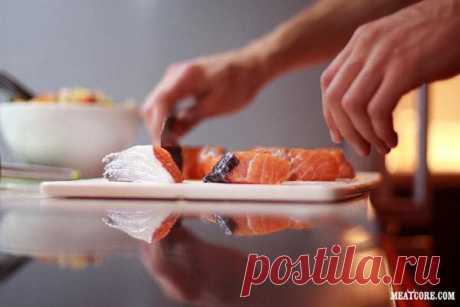 Копченая рыба дома готовится легко и вкуснее магазинной - Простые рецепты Овкусе.ру