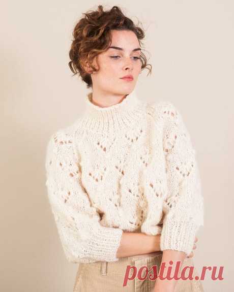 Мягкие, нежные и невесомые вязаные джемперы в оттенках белого: 4 красивые модели с моими схемами | Рекомендательная система Пульс Mail.ru