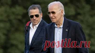 Сенатор США опубликовал данные ФБР о коррупционной схеме с возможным участием Байдена. Американский сенатор Чак Грассли опубликовал документ ФБР, в котором говорится, что президент США Джо Байден был замешан в коррупционной схеме с участием его сына Хантера и компании Burisma. Читать далее