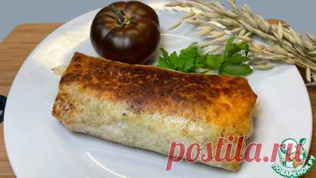 Тортильи с тунцом и яйцом. 1
 Отварите два яйца и нарежьте их кубиками
 
 2
 Возьмите тортилью, добавьте майонез, горчицу и петрушку и намажьте ими тортилью. Добавьте также огурец.
 
 3
 Теперь добавляйте по одному тунец, сыр и яйца.
 
 4
 Обжаривайте по 2–3 минуты с каждой стороны до золотистой корочки. Приятного аппетита!