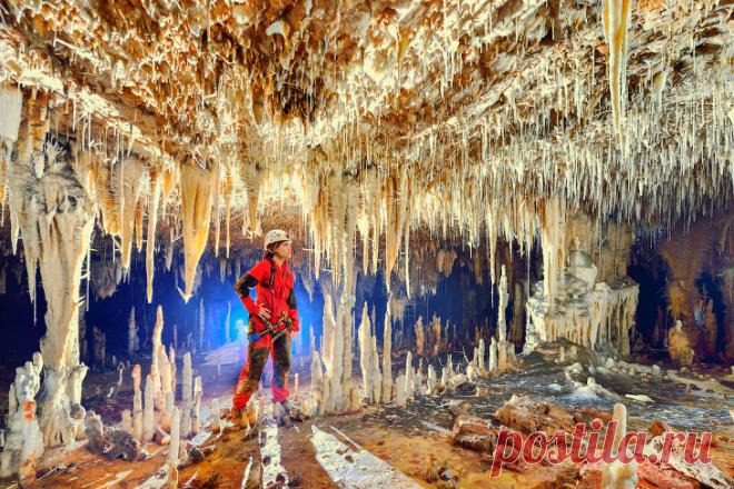 Фантастические виды доломитовой известняковой пещеры — Мания.инфо