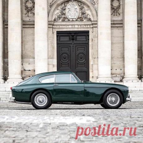 3LDecor In&Ex Design в Instagram: «Aston Martin 1958 #livelovegreenstyle#chic#inspirations @3l_decor» 62 отметок «Нравится», 0 комментариев — 3LDecor In&Ex Design (@maslovan_3l) в Instagram: «Aston Martin 1958 #livelovegreenstyle#chic#inspirations @3l_decor»