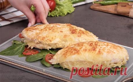 Натираем картошку внутрь куриной грудки. Самый простой способ сделать курицу сочнее в 2 раза