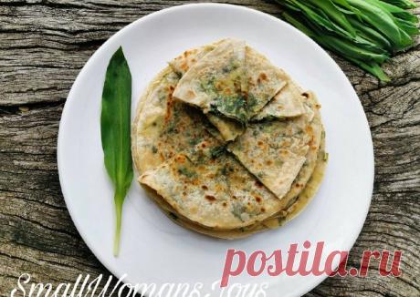 Лепешки с черемшой и сулугуни - пошаговый рецепт с фото. Автор рецепта Mariya Andy . - Cookpad
