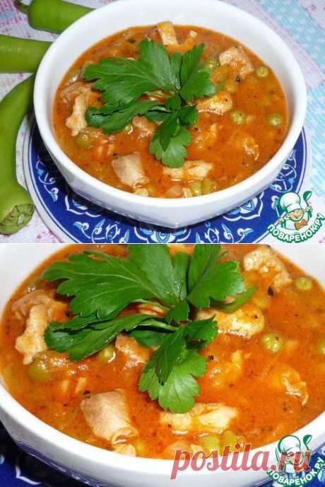 Гуляш из курицы с зеленым горошком - кулинарный рецепт