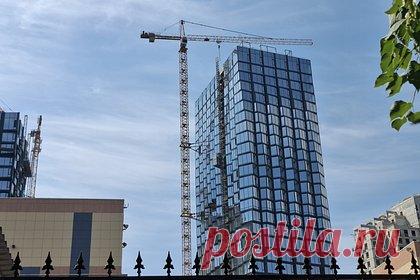 Появились подробности о причине смерти крановщика в кабине на высоте 32 этажей в Москве