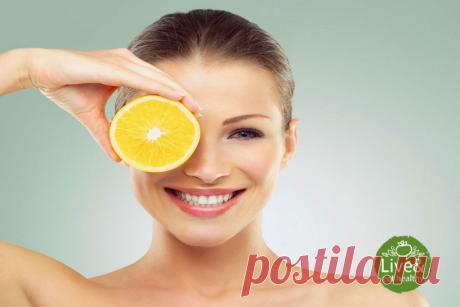 Как получить гладкую и светящуюся кожу? Рецепт идеальной сыворотки Витамин С — настоящий друг гладкой и светящейся кожи. Кроме витамина С для мягкой и светящейся кожи используйте витамин А и Е.