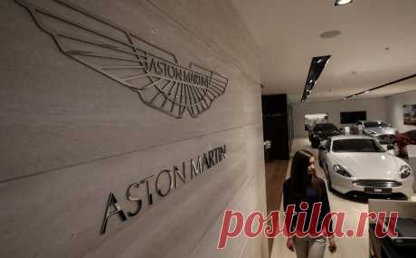 ФНС обновила список автомобилей, попадающих под «налог на роскошь». В частности, в список попали Audi, BMW, Mercedes Benz и российский Aurus