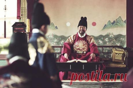 Фестиваль корейского кино стартовал в Хабаровске. В Хабаровске стартовал Фестиваль корейского кино (Korean Film Festival). Посетителям фестиваля представят девять фильмов, три из них («Исчезнувшее время», «Инсайдеры» и «Убийство») будут показаны в дубляже, остальные шесть лент представят на корейском языке с русскими субтитрами.