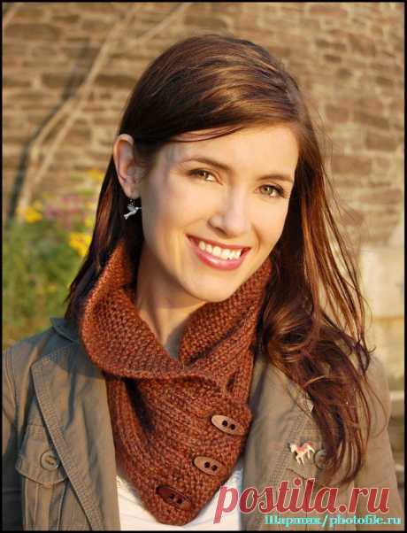 Shawl Collared Cowl by Alana Dakos - Never Not Knitting