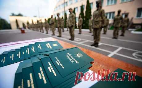«РИА Новости» сообщило о публикации данных «курсантов Академии СБУ». Хакерская группа RaHDit («Злые русские хакеры») опубликовала на портале «Немезида» списки преподавателей и курсантов Академии Службы безопасности Украины, сообщает «РИА Новости».