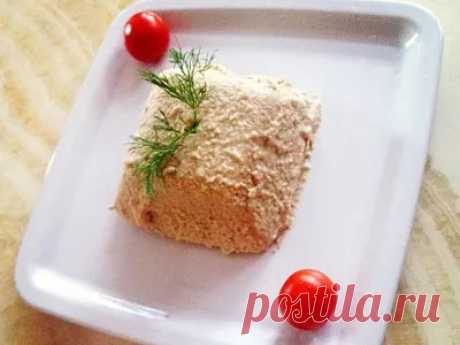 Начинка для блинов - форшмак — читать на Gastronom.ru В нашей украинской семье с итальянским темпераментом Масленица - горячая пора. Дело в том, что мы любим и, соответственно, печем разные блины. Бабушка предпочитает толстые дрожжевые, мама - тонкие сладкие, а я люблю маленькие pancakes на кефире без я - статья на кулинарном сайте Gastronom.ru