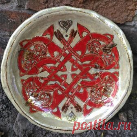 #обережная тарелка#орнамент_Сторожевые_псы#ведическаякультура#ручнаяработа#ceramik#art#handmade#