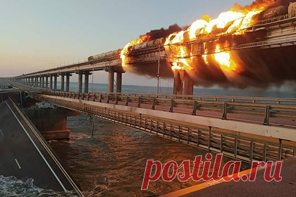 Росморречфлот оценил влияние теракта на Крымском мосту на судоходство. Заместитель руководителя Росморречфлота Константин Анисимов заявил, что порядок проводки судов по Керченскому проливу не изменился после инцидента на Крымском мосту. Он подтвердил, что число паромов до конца недели будет увеличено до семи. При этом работа паромов не мешает судоходству в проливе.