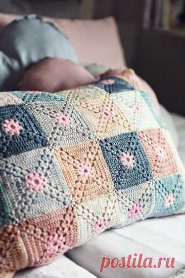 Подушка из мотивов крючком. Схема.
#вязание_для_дома#подушка_из_мотивов#схема_подушки#вязание_крючком
