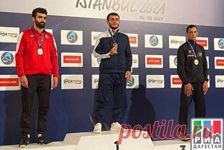 Дагестанец выиграл чемпионат мира по борьбе среди глухих. Дагестанский спортсмен Исмаил Насрулаев стал обладателем золотой медали чемпионата мира по греко-римской борьбе среди глухонемых спортсменов. Соревнования проходили в Стамбуле. В составе сборном России Насрулаев выступал на турнире в весовой категории до 67 килограммов.