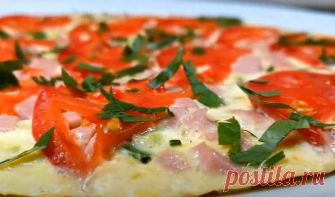 Кабачковая пицца. Быстрый полезный завтрак, на который у вас уйдет минимум времени Кабачковая пицца. Быстрый полезный завтрак, на который у вас уйдет минимум времени Кабачки - универсальный овощ, из которого можно приготовить не только вкусный обед или ужин, но и завтрак. Пицца из кабачков получается очень вкусной, а готовится элементарно. Добавки можно варьировать по вкусу домочадцев, подойдет все, что вы любите в обычной пицце. Сохранить Поделиться Распечатать […]