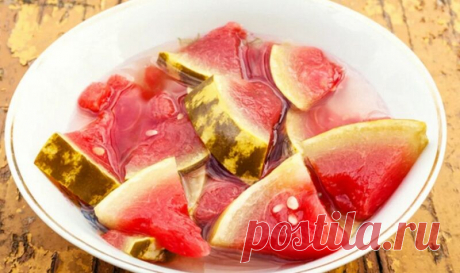 Вкусные маринованные арбузы на зиму в банках - простые рецепты Приветствую! Думаю, что вы уже кучу закрыли баночек с заготовками, это и огурчики и помидоры, кабачки и даже редиска. А