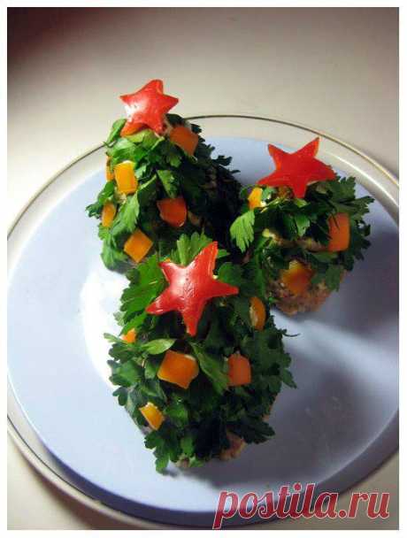 Новогодние елочки из мяса