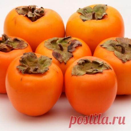 8 причин есть хурму