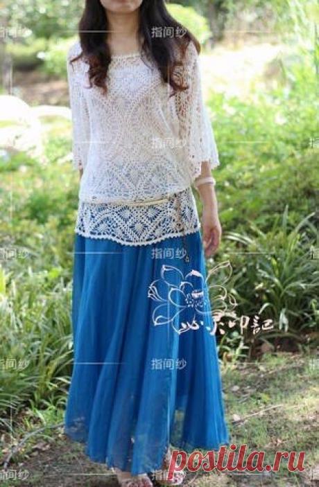 Белая туника.