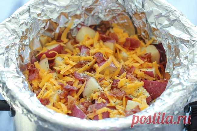 Рецепт картофеля с копченым беконом, от которого слюнки льются ручьем!
