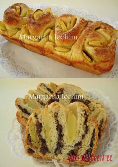 Необычный рулет с тройной начинкой и яблоками : Выпечка сладкая