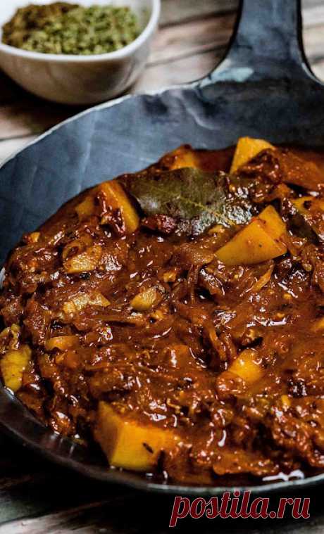 stuttgartcooking: Kartoffel-Gulasch mit Sauerkraut
