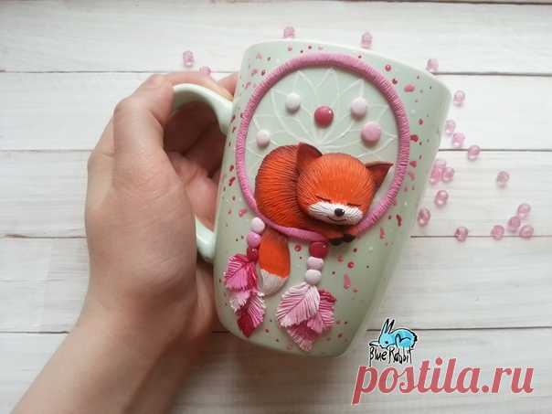 Кружечки с декором из полимерной глины))

#лепка@handmade_blog
#от_подписчиков@handmade_blog
