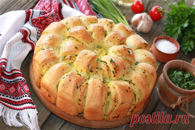 Хлеб с зеленью.