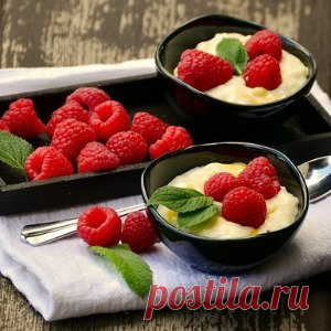 5 творожных десертов, которые не испортят фигуру Из творога можно приготовить не только сырники и ленивые вареники. Предлагаем тебе рецепты вкусных и полезных творожных десертов.