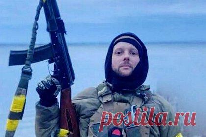 В Театре Луны рассказали об актере-участнике диверсии в Брянской области. В московском Театре Луны рассказали об актере и поэте Кирилле Канахине, который является возможным участником украинской диверсии под Брянском. По словам художественного руководителя театра Евгения Герасимова, актер уволился около пяти лет назад. Герасимов сказал, что правоохранительные органы не обращались в театр.