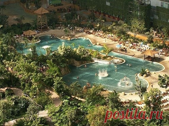 Tropical Islands Resort - крытый тропический курорт!