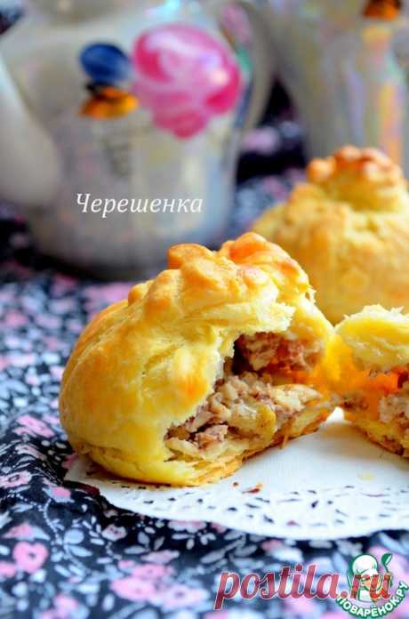 Орехово-грушевые слоеные мешочки - кулинарный рецепт