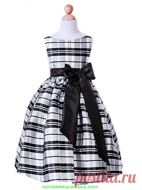 Нарядные платья для девочек! Много!