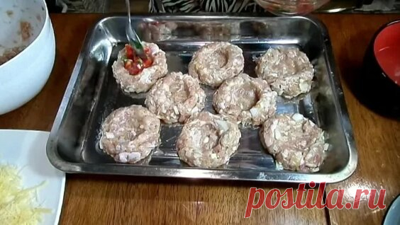 Для самых занятых 31-го! Горячее блюдо на Новый год 2020! Мясные ватрушки с необычной... - Яндекс.Видео