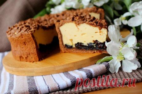 КАРАМЕЛЬНЫЙ СЫРНИК С ЧЕРНОСЛИВОМ