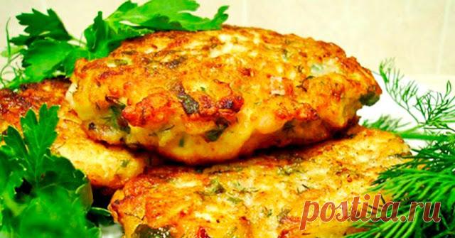 Котлеты по-французски 

 
Ингредиенты:
- 900 гр филе куриной грудки грудки- 5 яиц- 1 столовая ложка майонеза- 2 столовых ложки муки с горкой- 1/2 пучка зеленого лука- Соль, перец- Растительное маслоПриготовление:
Куриную г…