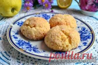 Печенье с творогом и яблоками - рецепт с фото Предлагаю вам попробовать замечательное печенье с творогом и яблоками. Выпечка получается такой вкусной, что трудно от неё оторваться. Хрустящее снаружи, чуть влажноватое, но воздушное и нежное внутри - это печенье не оставит равнодушными ни взрослых, ни детей. Подать можно с молоком, чашечкой ...