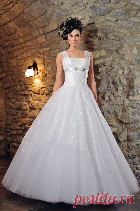 Свадебные платья
