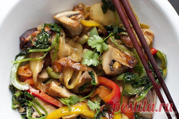 Овощи по-китайски, лимонное сорбе, салат с рисовыми макаронами от Юлии Высоцкой