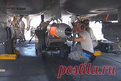 В Германии заявили о неспособности помешать США размещать ядерное оружие. Подполковник бундесвера в отставке Юрген Розе заявил, что Германия неспособна возразить Соединенным Штатам при размещении тактических ядерных бомб воздушного базирования B61-12 на территории Европы, поскольку ФРГ не является суверенным государством.