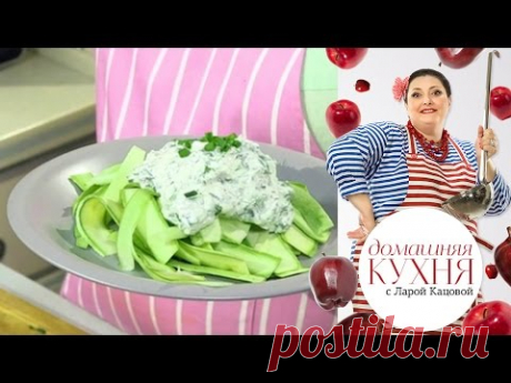 Салат из молодых огурцов и кабачков