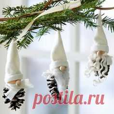 Pinecone Gnome ~~ Adorable Ornaments