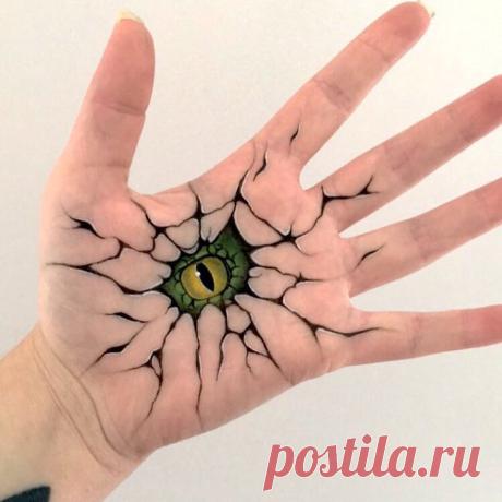 Body Artist Paints Surreal Optical Illusions Down Her Own Arms