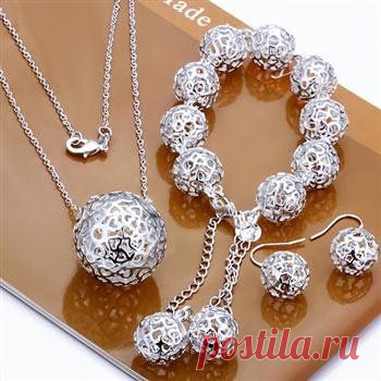 necklace bullet Picture - More Detailed Picture about Free Shipping Wholesale Fashion Jewelry Set,Fall ball 3 Piece set,925 Sterling silver Necklace&Bracelet&Earrings T056 Picture in Jewelry Sets from 925 Sterling Silver Jewelry StoreStore 2011 | Aliexpress.com | Alibaba Group