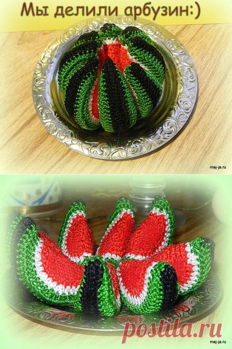 Игрушки на липучках, вязаный арбуз, вязаные ягоды