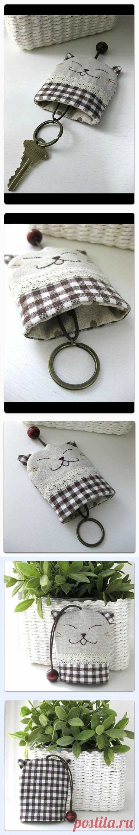 Zakka Cat Key Cover Pouch Only ONE available от madebymuiee