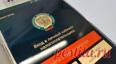 Россиянам рассказали, кому положены льготы по уплате транспортного налога. Транспортный налог относится к региональным и устанавливается законами субъектов России. Он обязателен к уплате в том субъекте, где зарегистрировано транспортное средство. При этом сам Налоговый кодекс не предусматривает единых льгот по данному налогу для пенсионеров и предпенсионеров, однако региональные власти могут вводить такие послабления самостоятельно. Читать далее